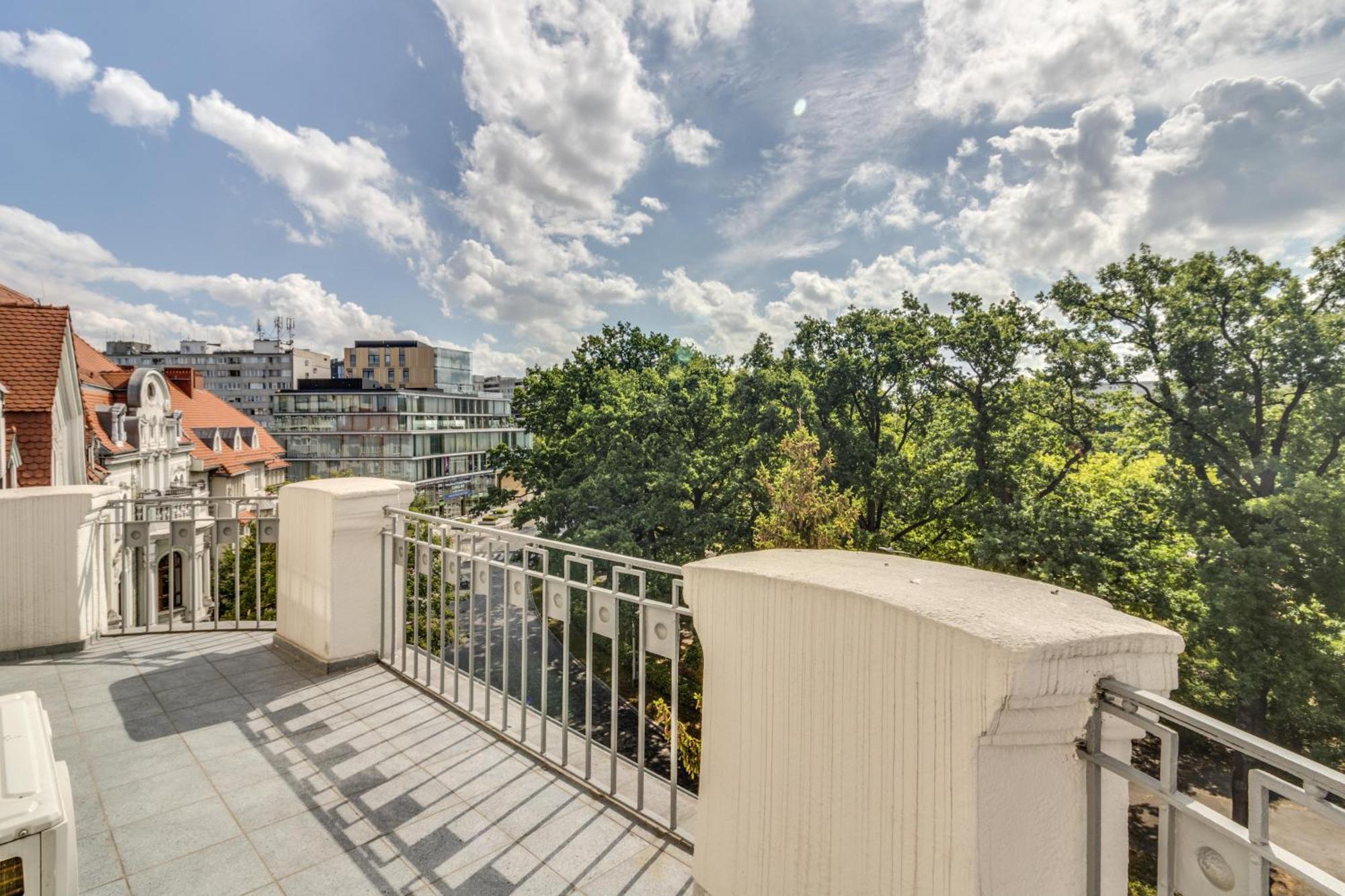 Rentplanet - Apartament Powstancow Slaskich วรอตซวาฟ ภายนอก รูปภาพ