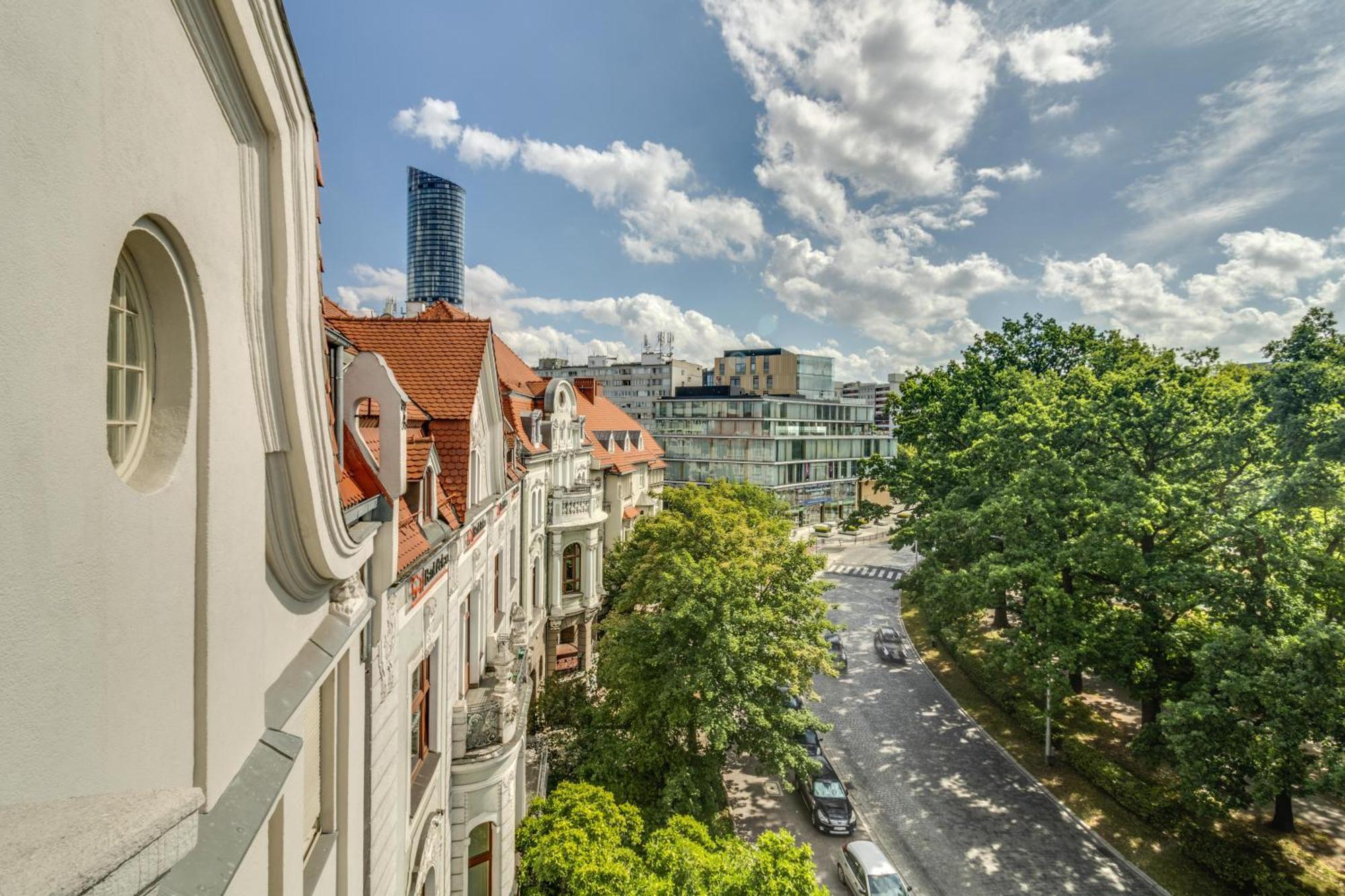 Rentplanet - Apartament Powstancow Slaskich วรอตซวาฟ ภายนอก รูปภาพ