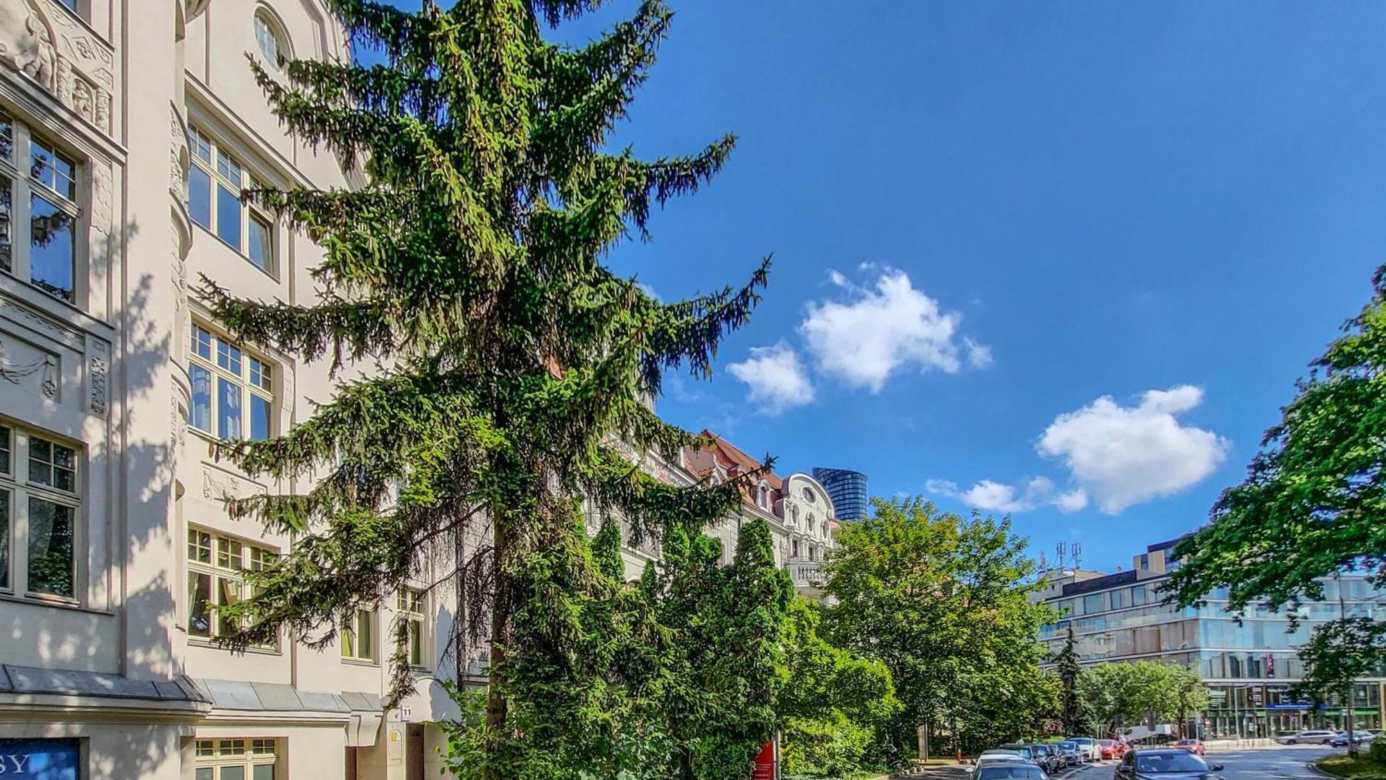 Rentplanet - Apartament Powstancow Slaskich วรอตซวาฟ ภายนอก รูปภาพ